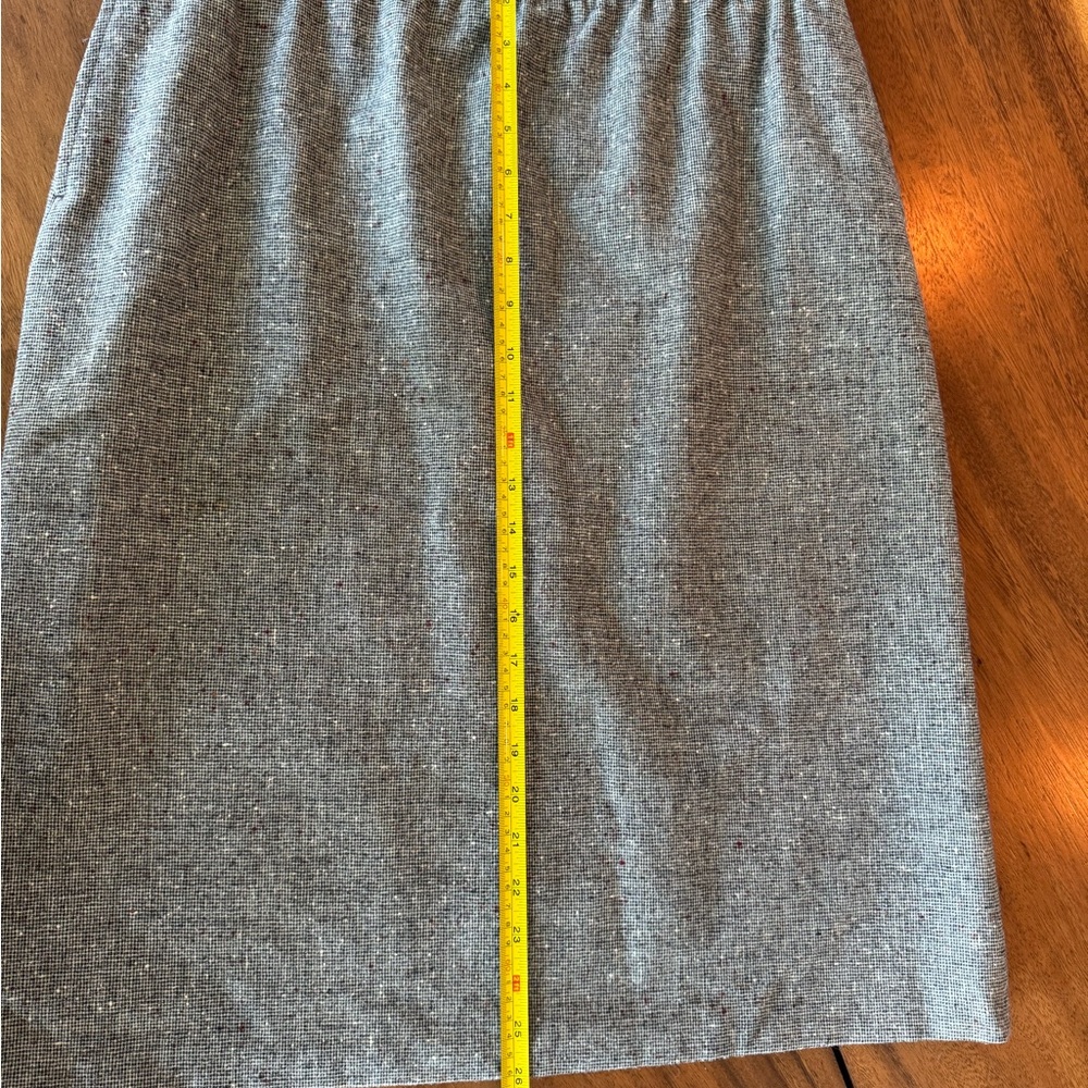 Vintage Pendleton 100% Wool Classic Gray Pencil Skirt - Picture 5 of 5